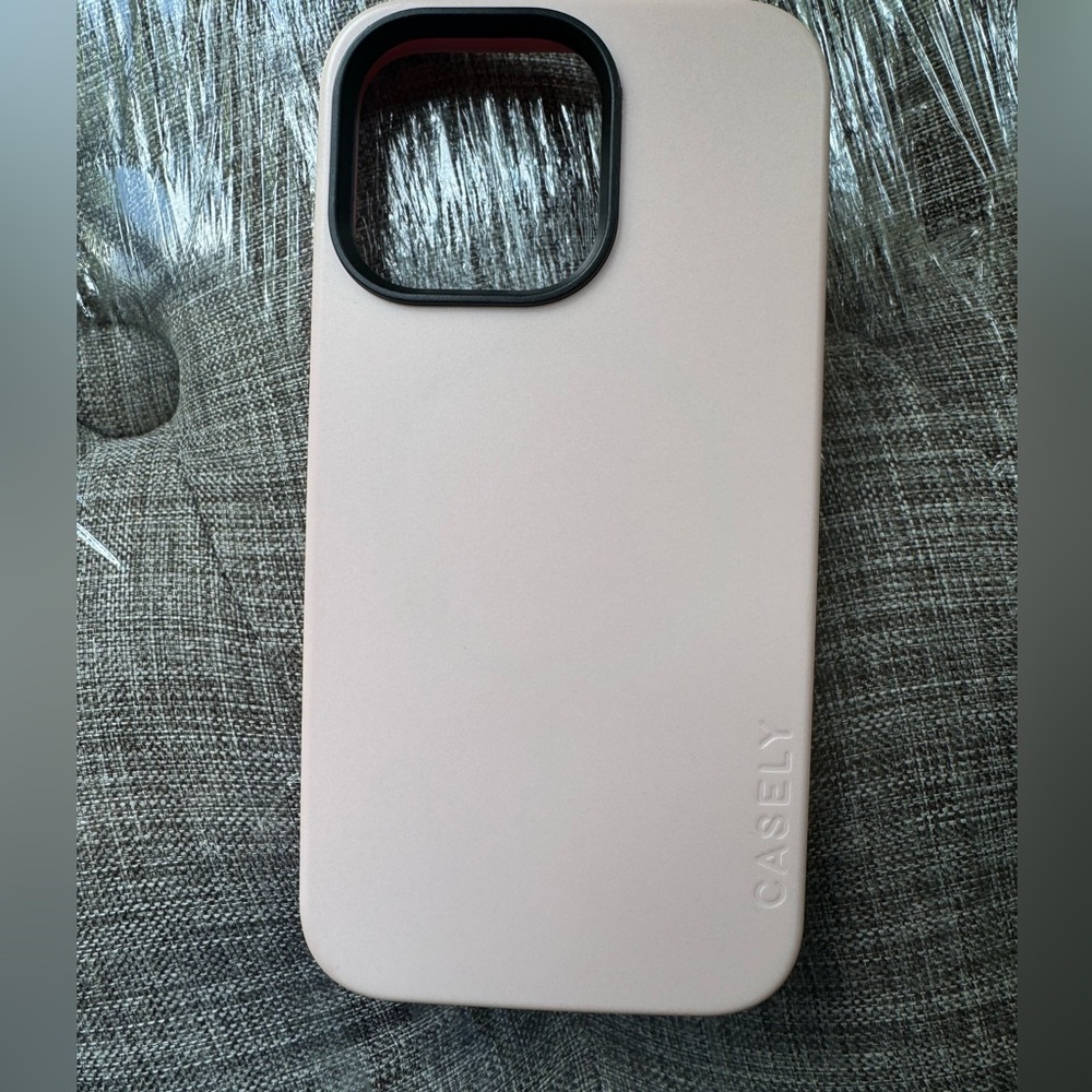 Casely iPhone 13 pro case